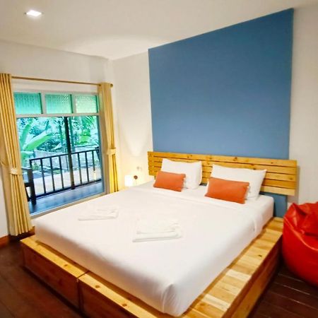 Nua Tone Resort Bang Tao & Cafe Luaran gambar