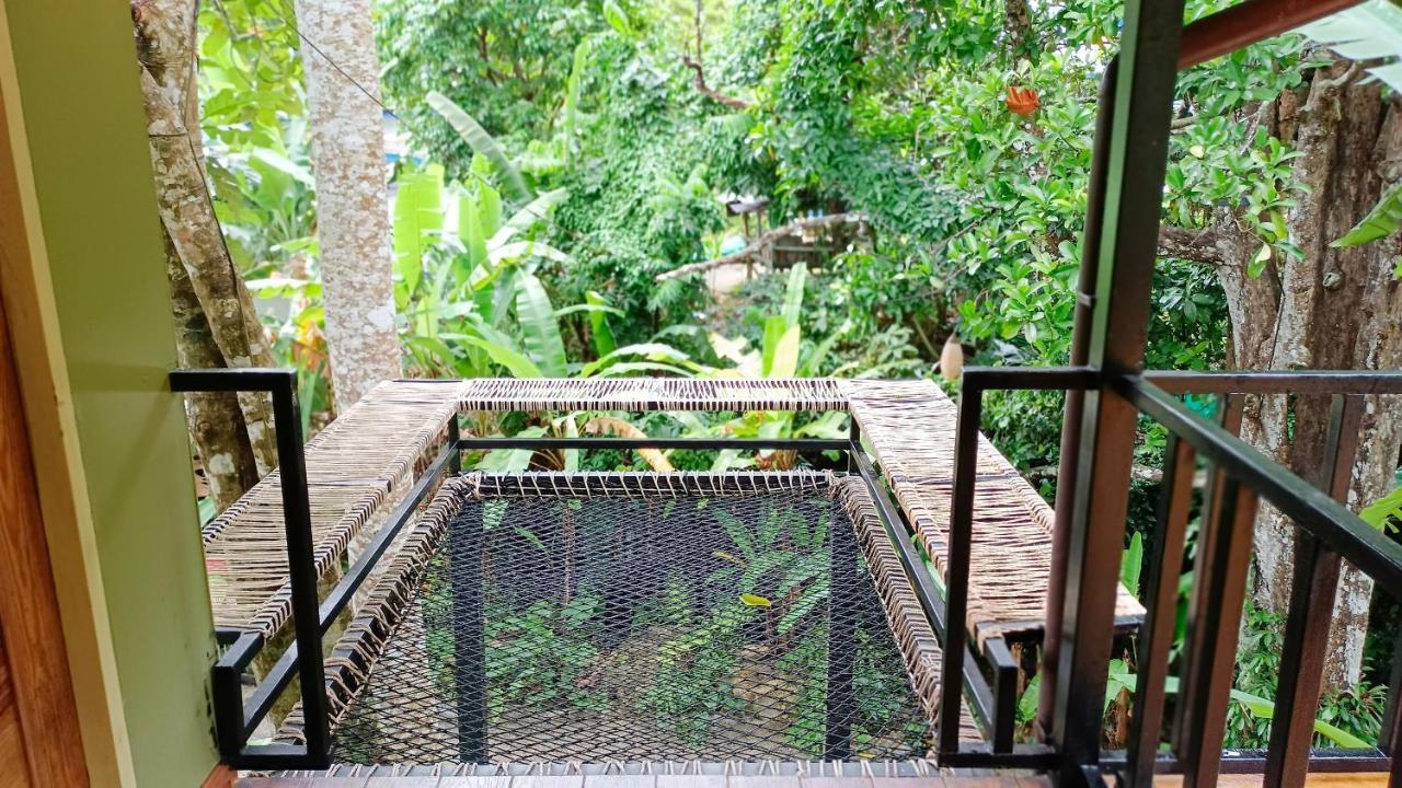 Nua Tone Resort Bang Tao & Cafe Luaran gambar