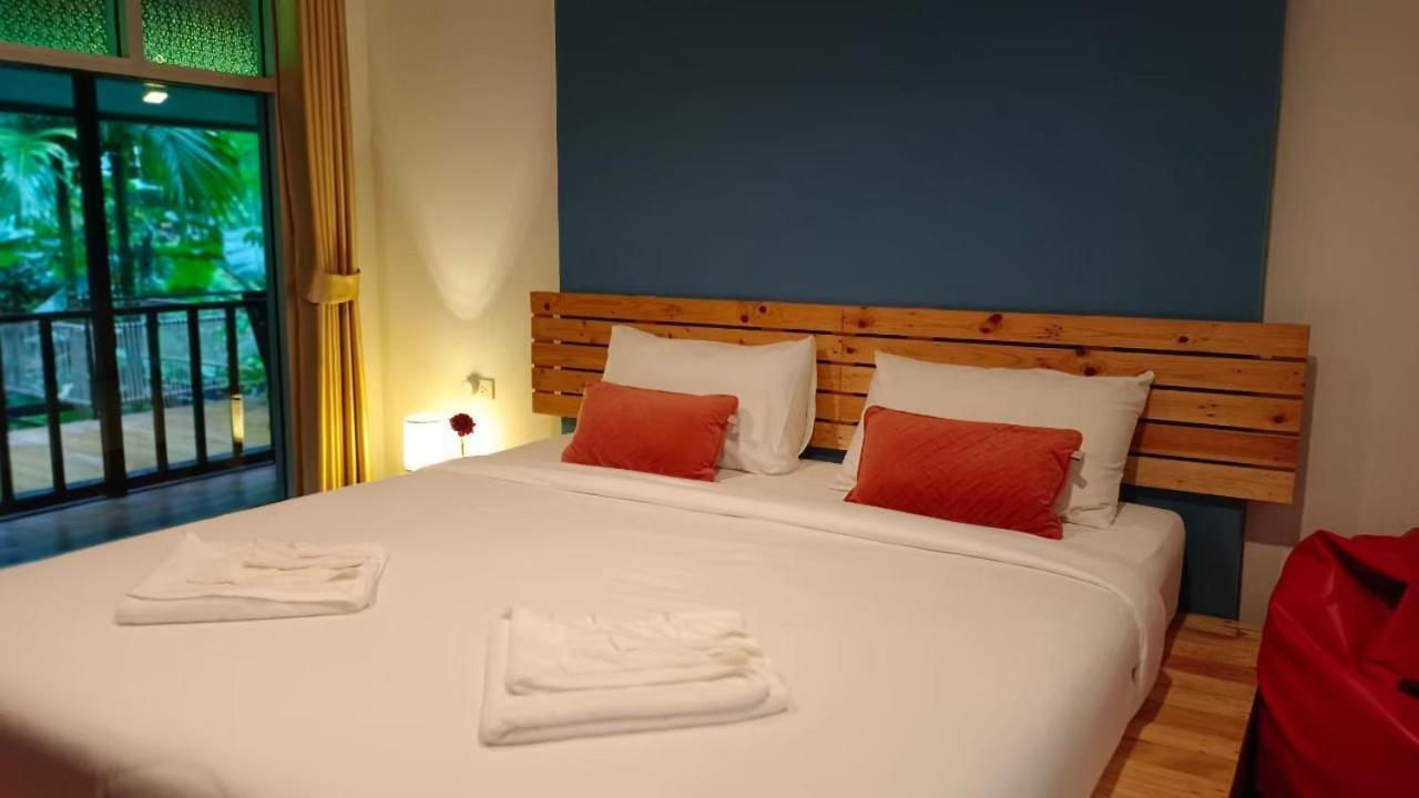 Nua Tone Resort Bang Tao & Cafe Luaran gambar