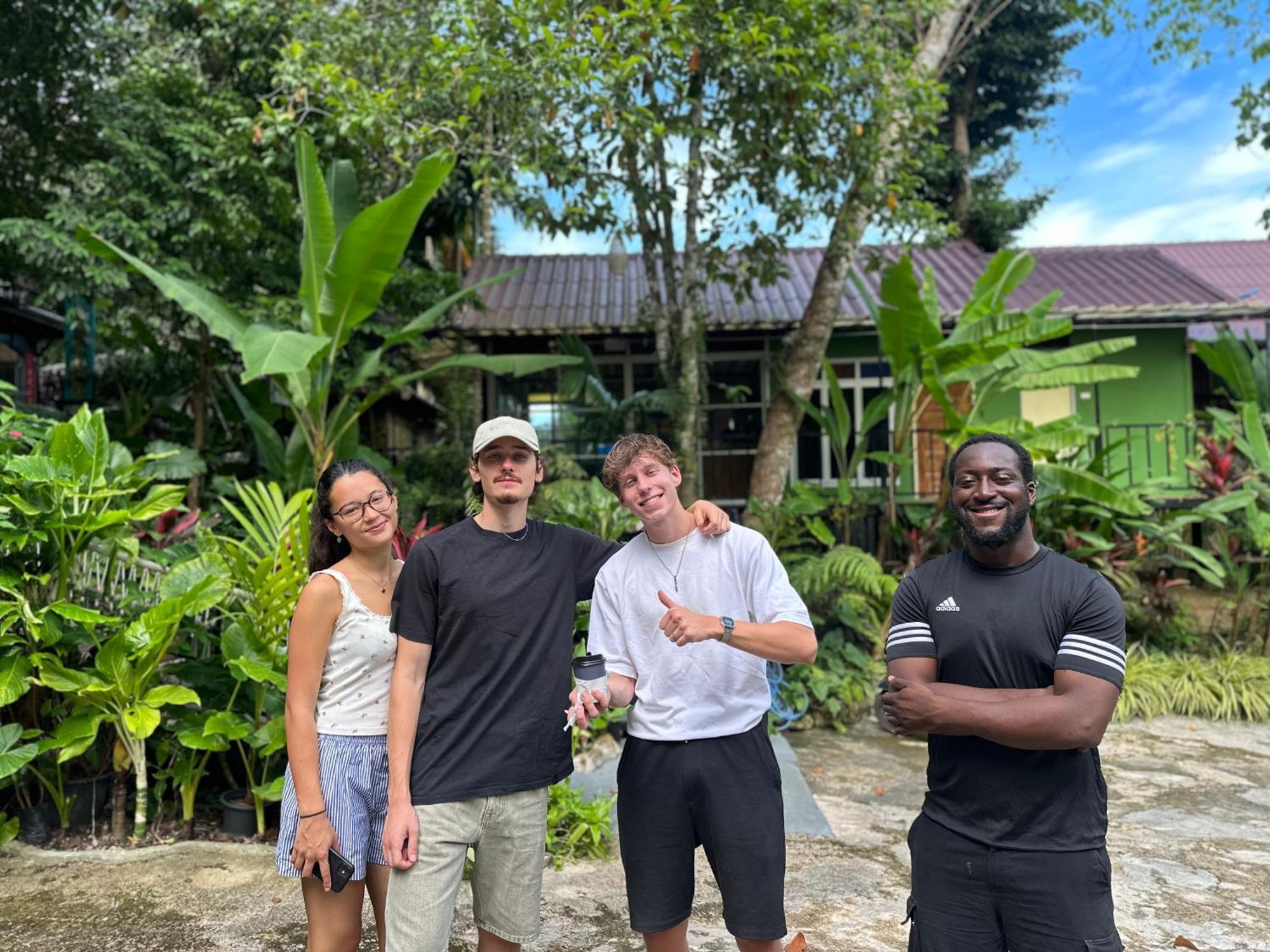 Nua Tone Resort Bang Tao & Cafe Luaran gambar