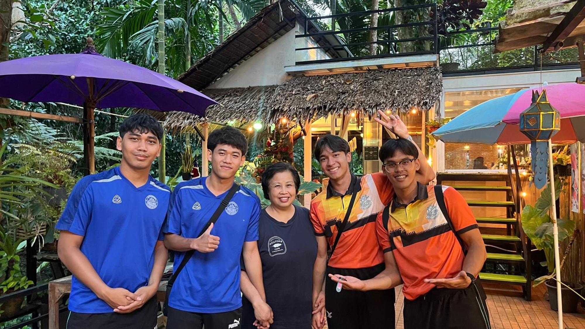 Nua Tone Resort Bang Tao & Cafe Luaran gambar